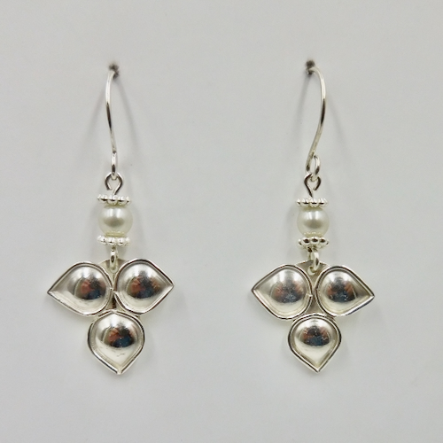DKC-2108 Earrings, Sterling Silver Leaves & FW Pearl $90 at Hunter Wolff Gallery